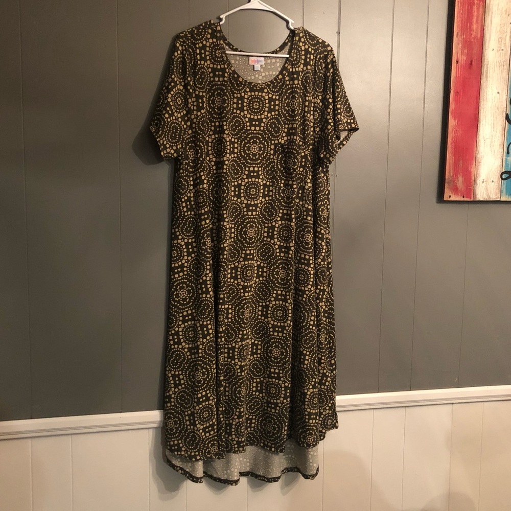 LulaRoe 2x Carly Dress EUC